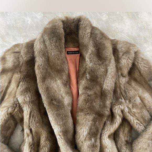 SOLD!! - Picture 2 of 5